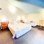 Ξενοδοχείο Bolognese 3*