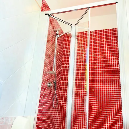 Bolognese Отель