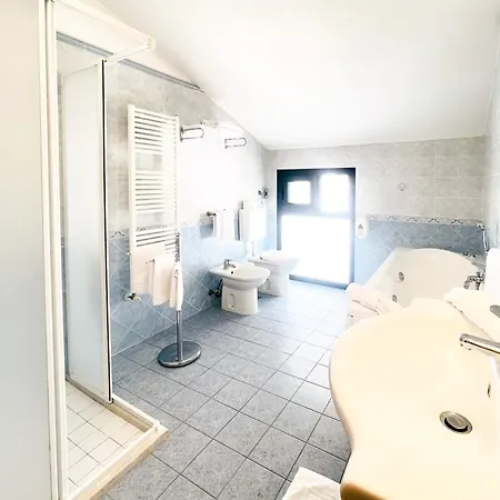 Отель Bolognese Беллария-Иджеа-Марина